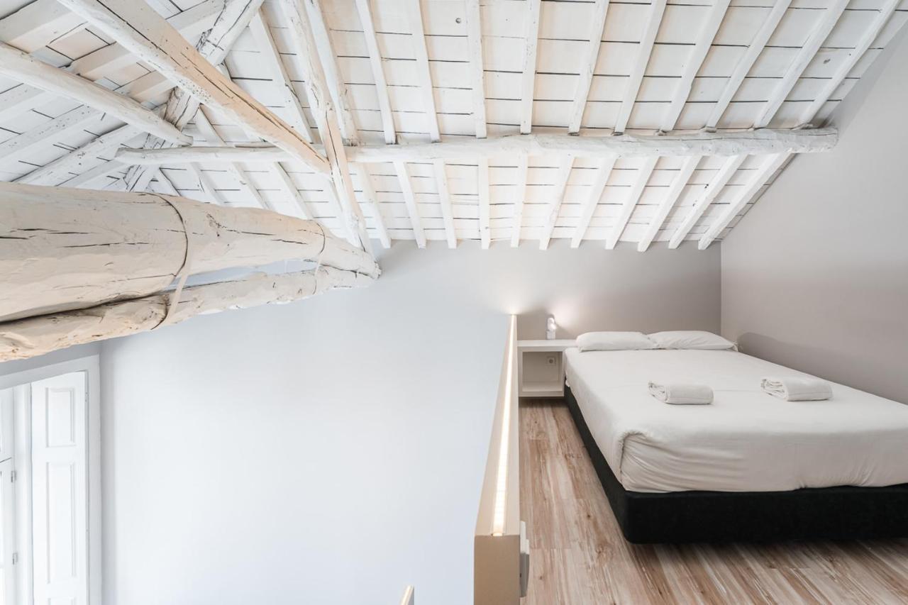 Guestready - Batalha Mezzanines Apartment Porto